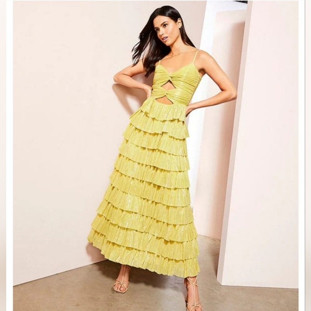 Gianni Bini Grace Metallic Plisse Sweetheart Neck Cut-Out Tiered Dress